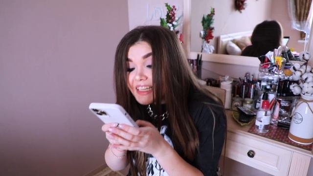 КАЖДЫЙ В ДЕНЬ ВЛЮБЛЕННЫХ ТАКОЙ ! Скетч смотреть онлайн