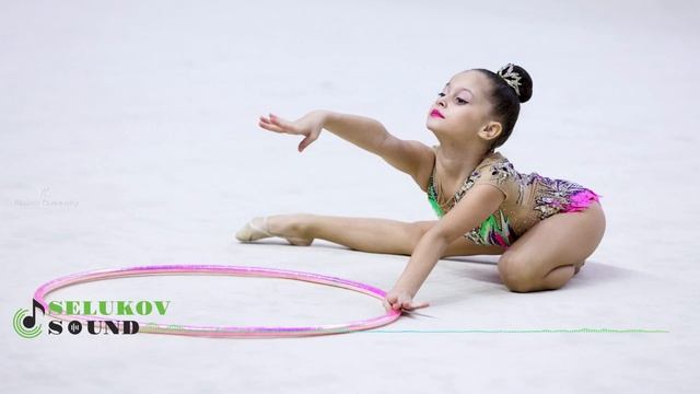 Бесплатная музыка для Художественной гимнастики | БалаLike - Ёлочки-сосенки 1-30 смотреть онлайн