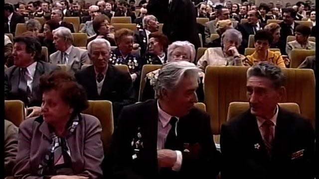 Поздравления ветеранов. 2003 год. смотреть онлайн