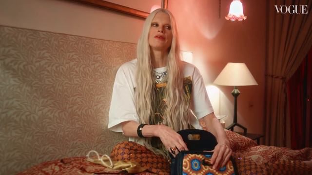 Kristen McMenamy: In The Bag | Episode 65 | British Vogue смотреть онлайн