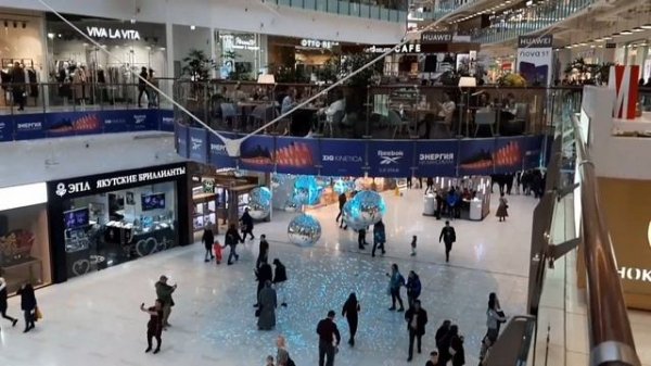 АВИАПАРК  САМЫЙ БОЛЬШОЙ ТОРГОВЫЙ ЦЕНТР МОСКВЫ .  AVIAPARK  IS THE LARGEST SHOPPING CENTER IN MOSCOW