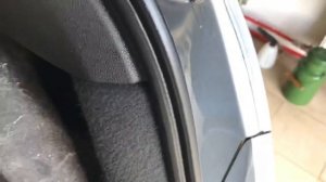 Audi Q5 как открыть лючок бензобака если сломался замок