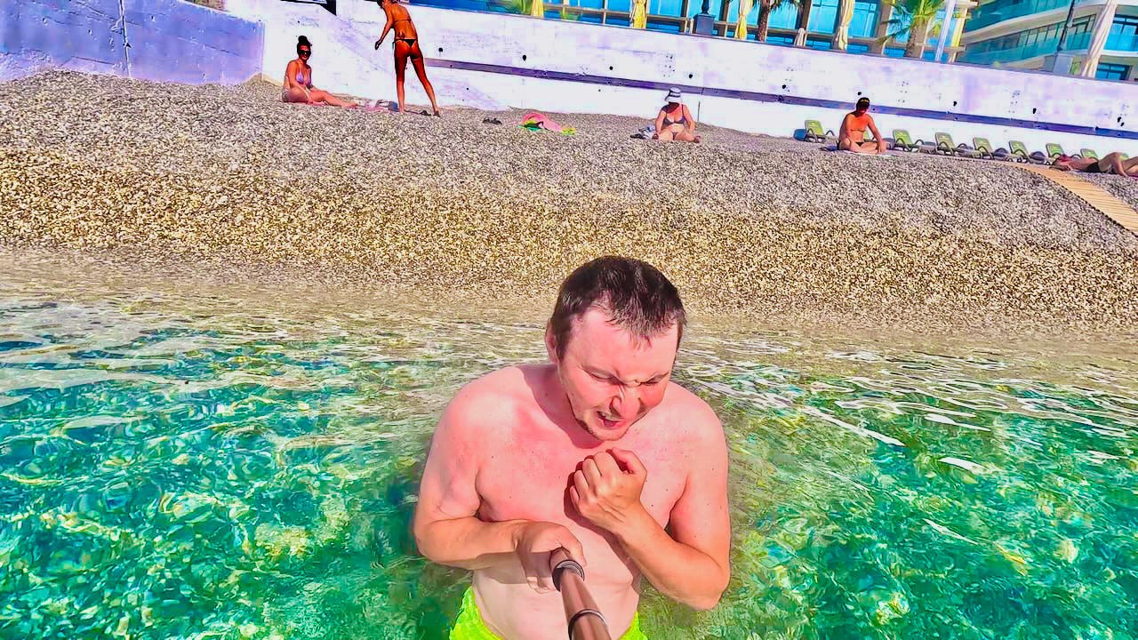 ЯЛТА сегодня! Нас ОБМАНУЛИ! Вода не +20! Открыли купальный сезон. Пляж Корсар. Отдых в Крыму 2024 смотреть онлайн