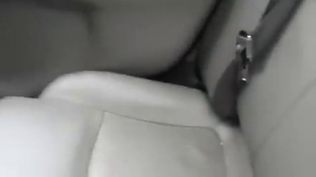 Look at a 2000 Oldsmobile Alero смотреть онлайн