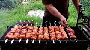 Шашлык ЗА 290 рублей. Шашлык из свиной грудинки.