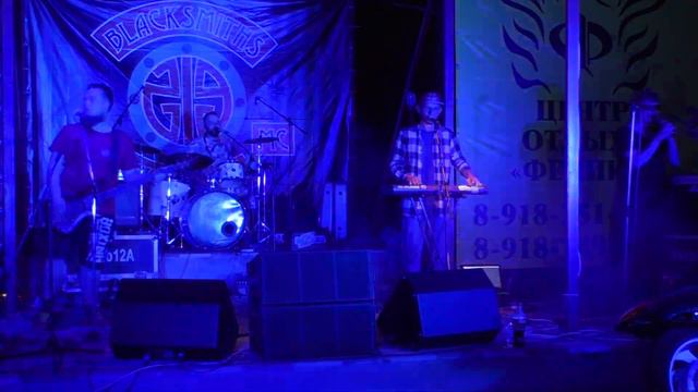 Bezbab - Отпускная (Ленинград cover) смотреть онлайн