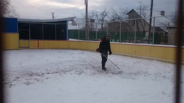 Таджик косит траву смотреть онлайн