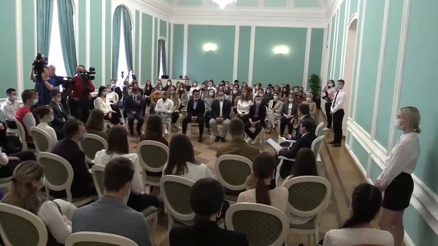 Встреча врио губернатора Белгородской области Вячеслава Гладкова со студенческим активом НИУ «БелГУ смотреть онлайн