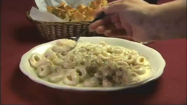 Check, Please! Bay Area reviews: Holy Land, Sodini's Bertolucci's Ristorante, B44 Catalan Bistro смотреть онлайн