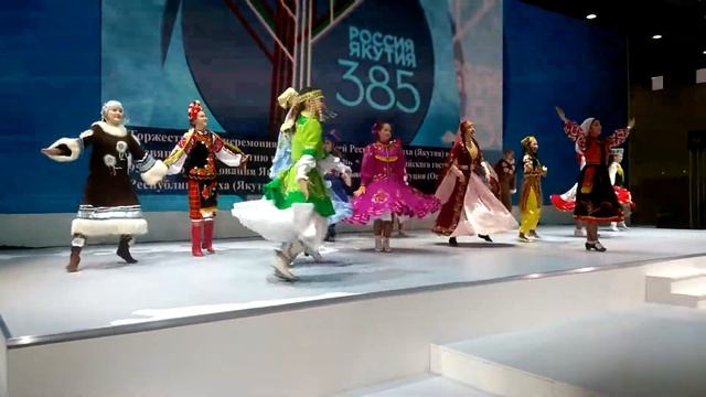 Тепло вечной мерзлоты. Якутский ансамбль танца смотреть онлайн
