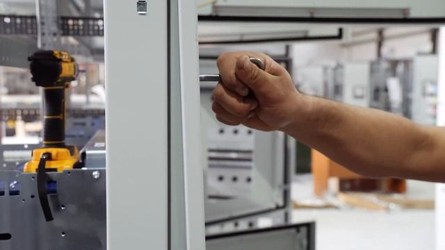 Производственная компания Электрощит смотреть онлайн