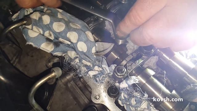 Демонтаж форсунок и форсуночных гильз на Opel Combo C 1.7d, Z17DTH