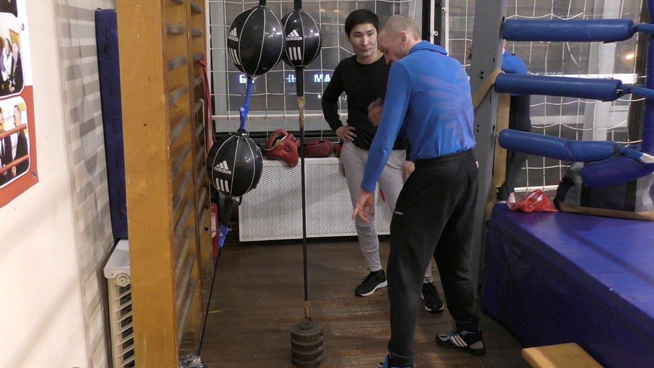 Бокс: груша на растяжках и работа корпусом смотреть онлайн