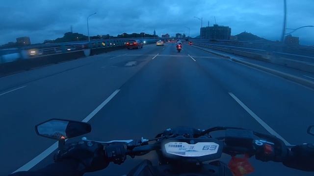 YAMAHA MT-07 | Honda CB650R Test Ride | Exhaust Sound смотреть онлайн