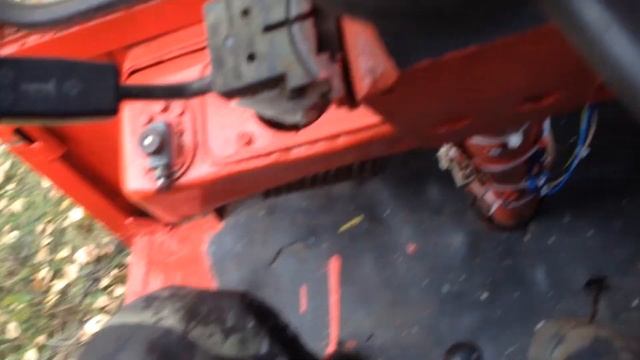 регулировка плуга на тракторе  т 25 . часть 2 .   регулируем на поле !