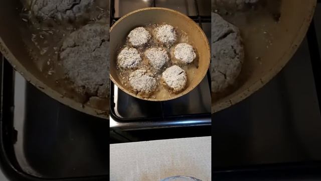 Постное меню. Постные котлеты из булгура, фасоли и грибов. смотреть онлайн