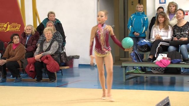 В Ярославле проходит турнир по художественной гимнастике смотреть онлайн