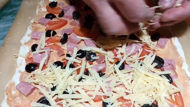 ПИЦЦА НА МАНГАЛЕ. Решили попробовать приготовить пиццу на мангале"Дача" Пегас смотреть онлайн