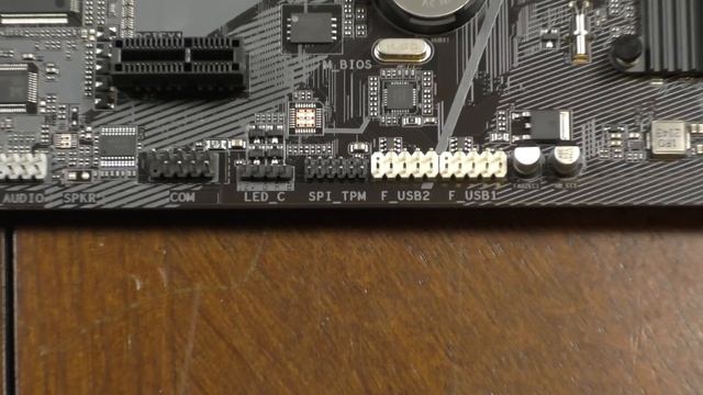 НОВЫЙ КОМПЛЕКТ на Gigabyte H610m S2H + 12100f + Adata XPG D45