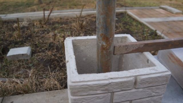 Монтаж заборных блоков от Творческой мастерской 