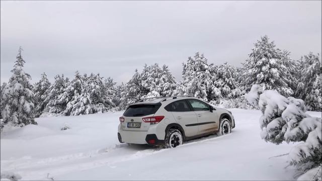 SUBARU XV CROSSTREK OFF ROAD SNOW смотреть онлайн