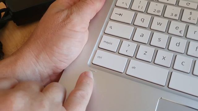 - HP CHROMEBOOK X360 14B-CA0000NG смотреть онлайн