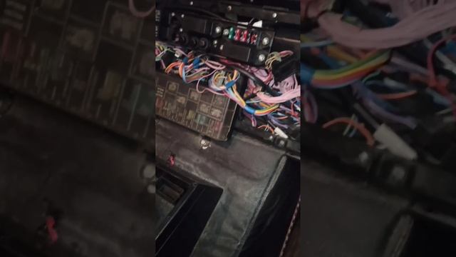 запитывание электричества на фен для Маз смотреть онлайн