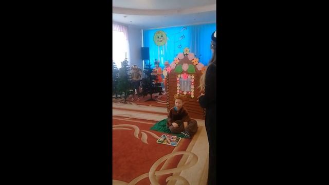 Группа компенсирующего вида «Колобок», Театральная постановка, драматизация сказки «Жадина» смотреть онлайн