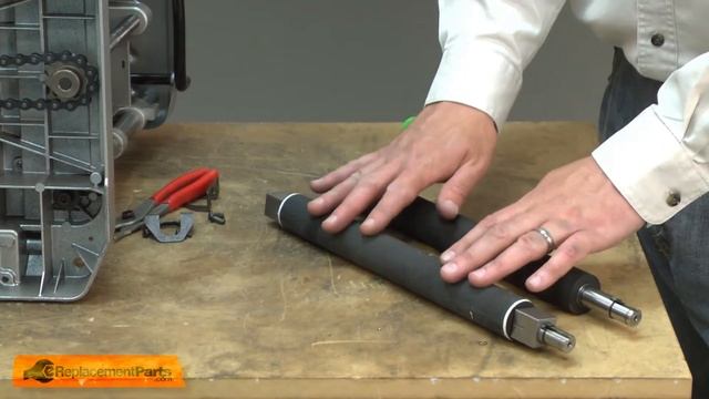 Planer Repair - Replacing the Roller (DeWALT Part # 5140006-85) смотреть онлайн