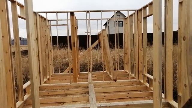 Дача на миллион. Строительство бани 10*4 смотреть онлайн