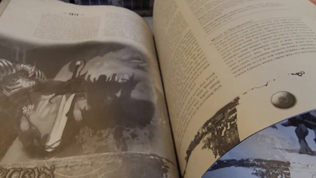 Revisiting the Iron Kingdoms RPG books! смотреть онлайн