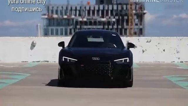 Обзор Audi R8