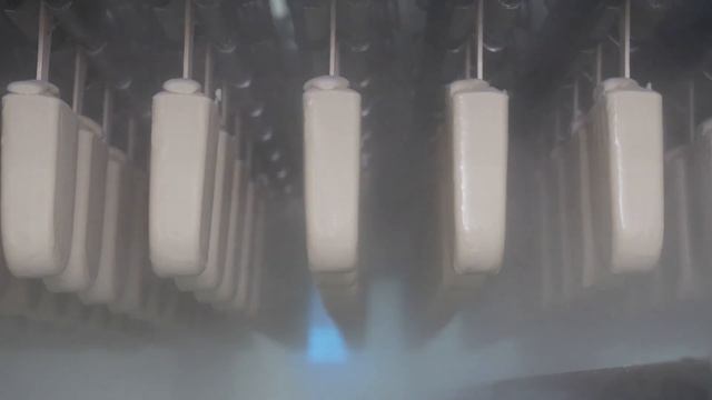 process of making chocolate almond ice cream. Korea's 70-year-old ice cream factory смотреть онлайн