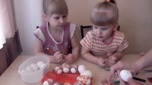 Яйца + Фломастер ??? Раскрашиваем яйца на пасху!!!