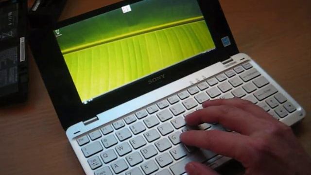 Unboxing Sony Vaio P.. 1.86Gh version.. смотреть онлайн