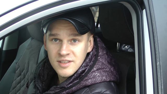 Отзыв о чехлах из экокожи от Славия для Тойота РАВ 4 , 5 поколение Ромб Установка смотреть онлайн