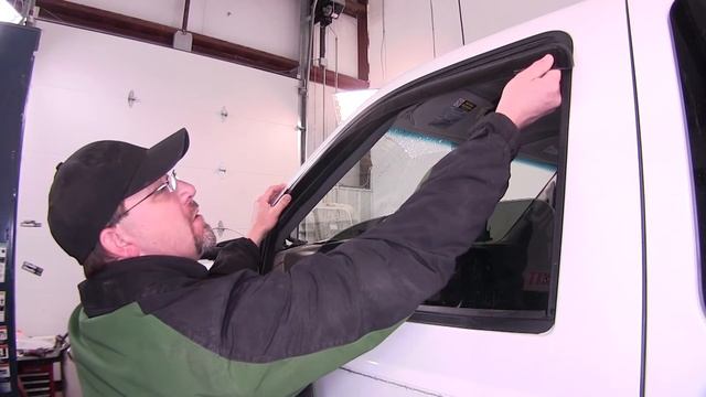 etrailer | WeatherTech Front and Rear Side Window Air Deflectors Installation - 1999 Ford F-250 смотреть онлайн