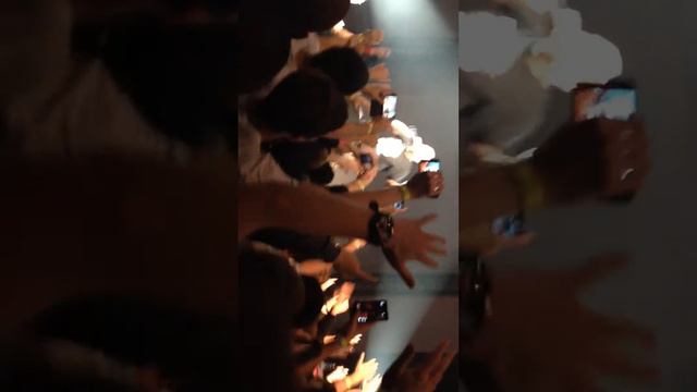 Onyx - Freestyle LIVE @ Kiev Sentrum 29.10.2014 #WakeDaFucUp tour смотреть онлайн