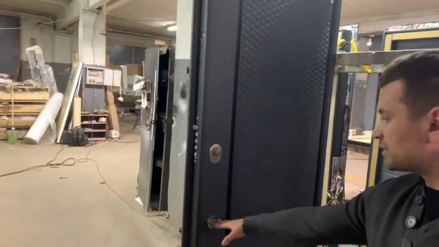 Входная дверь Argo с электронной ручкой Diablo по технологии Burkovsky. Фабрика Doors Custom. смотреть онлайн