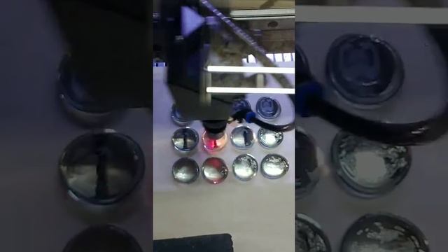 Laser Cutting Game Tokens смотреть онлайн