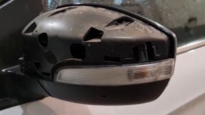 Динамические поворотники в зеркала заднего вида FORD KUGA 2