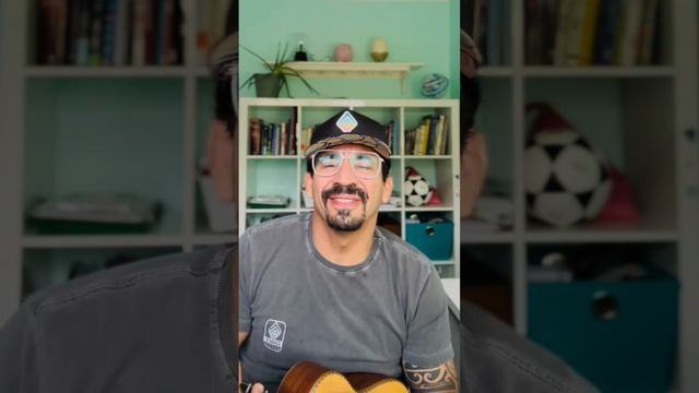 Estrela guia . Musica de capoeira no cavaquinho (Mestre Peninha) смотреть онлайн