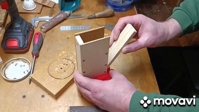 Свет и зарядка телефона от аккумулятора шуруповерта. 1 часть смотреть онлайн