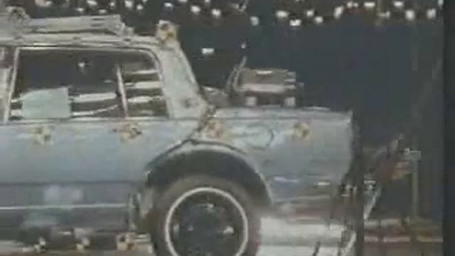 C2 seatbelt crash x2 смотреть онлайн