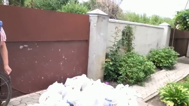 Помой жителям 2й Площадки от жительницы Санкт Петербурга смотреть онлайн