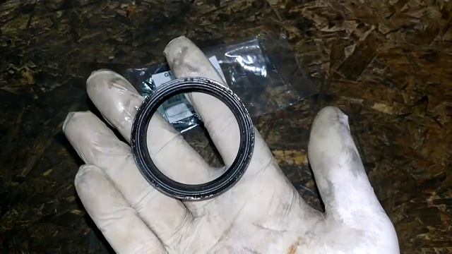 Cambio de aceite y reten de suspensión Showa SFF_Kawasaki_Suzuki_Español_Parte1 смотреть онлайн