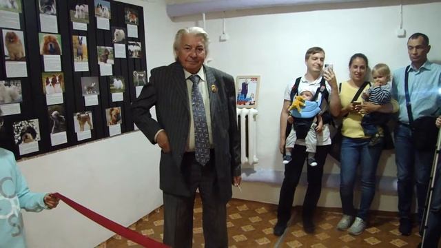 Кавалер Кинг Чарльз Спаниели в Музее Собаки смотреть онлайн