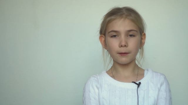 С. А. Есенин "Черемуха" читает Бачурина Варвара смотреть онлайн