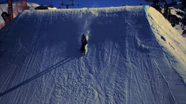 TTR Tricks - Jamie Anderson Snowboarding Tricks at the Burton New Zealand Open смотреть онлайн