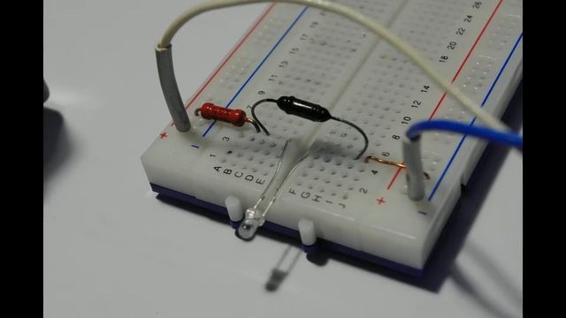 Лазерный тахометр HS2234: проверка точности смотреть онлайн